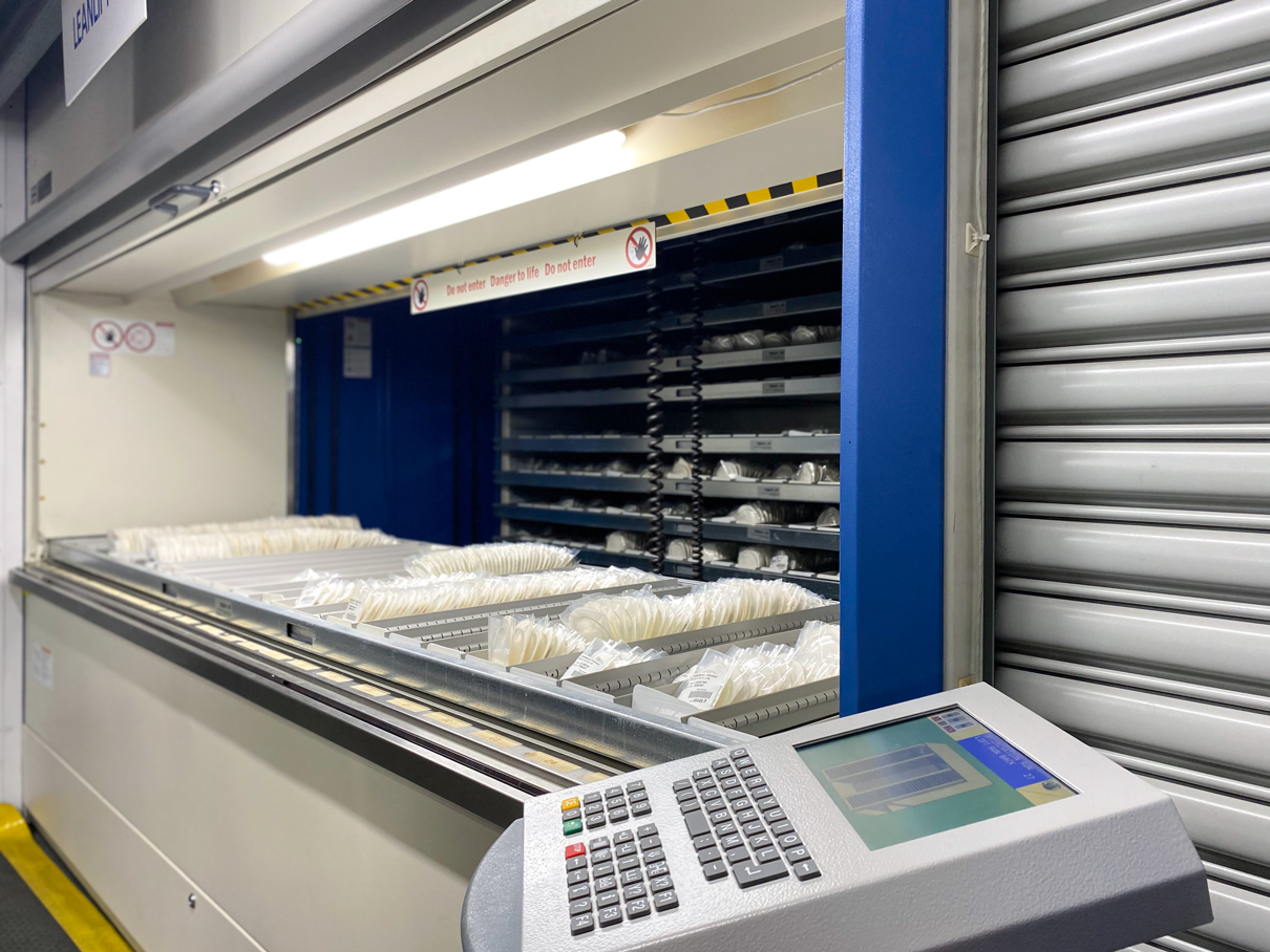 Lean-Lift-and-Controller at Essilor