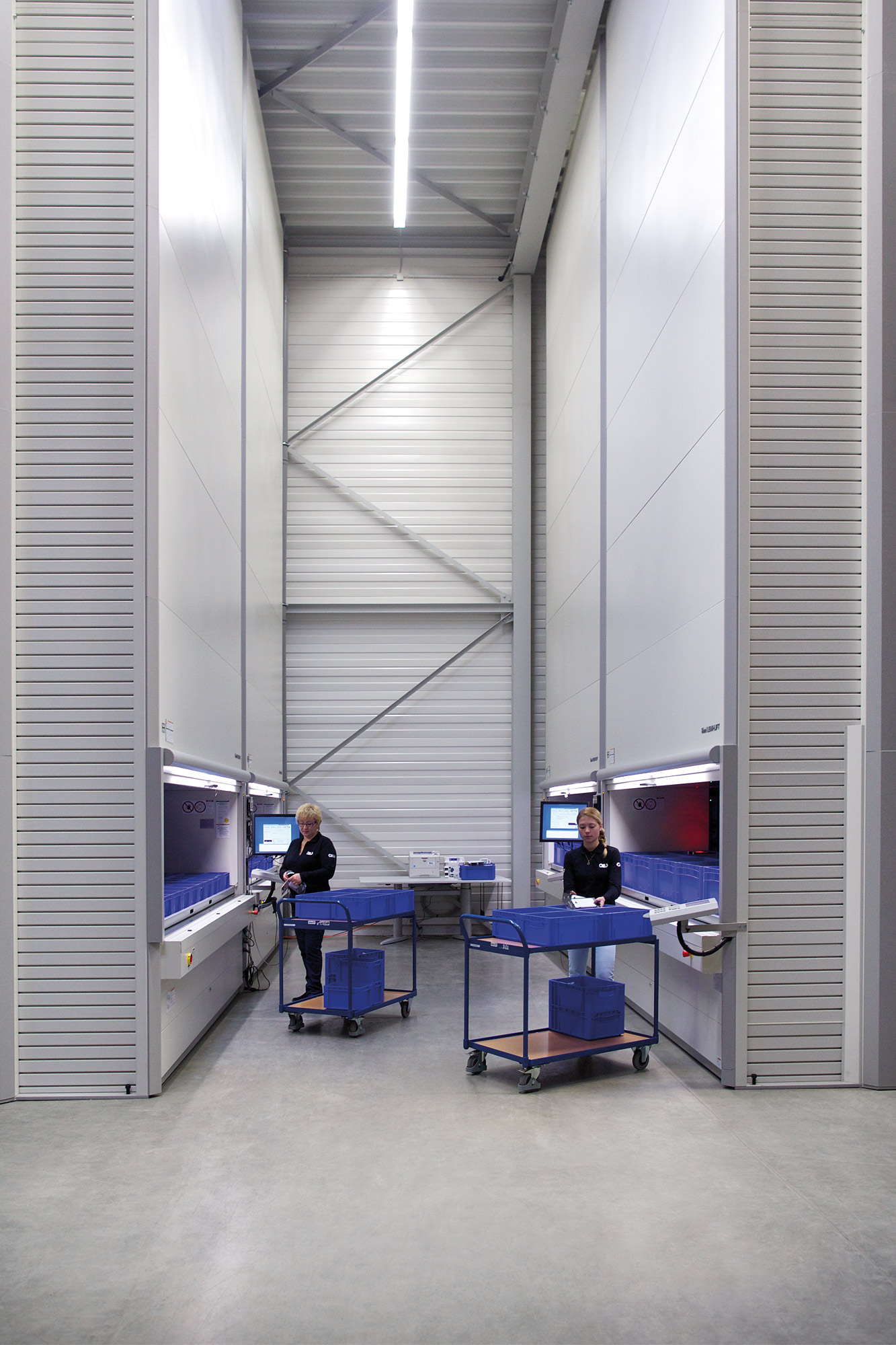 Industore- AIV Distribution centre-Logitistics