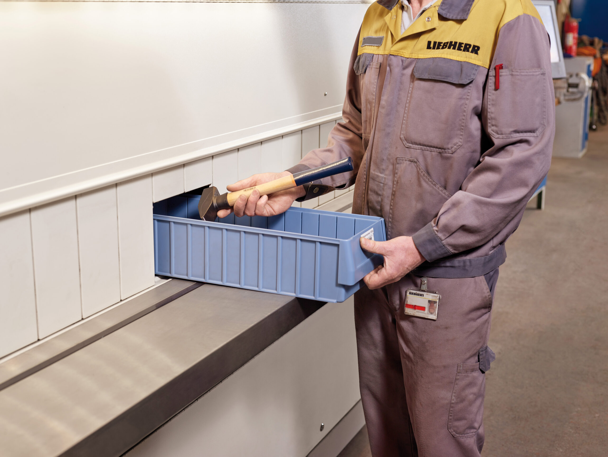 Industore_ASRS_Hanel Lockomat_